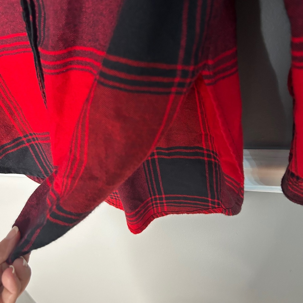 Athleta Womens XS Red Black Buffalo Plaid Flannel Button Down Shirt Herringbone - Picture 5 of 10